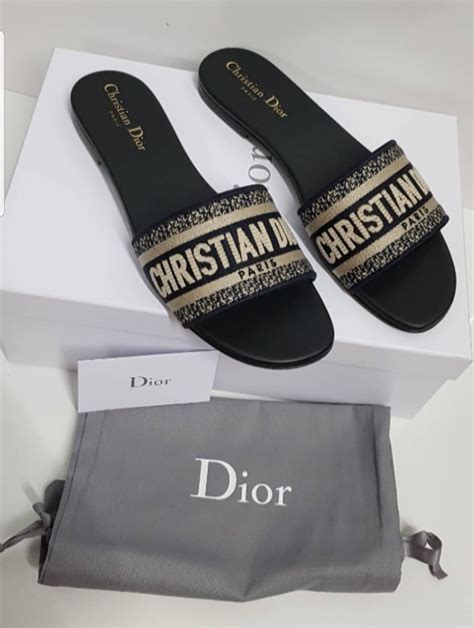 christian dior flip.flops